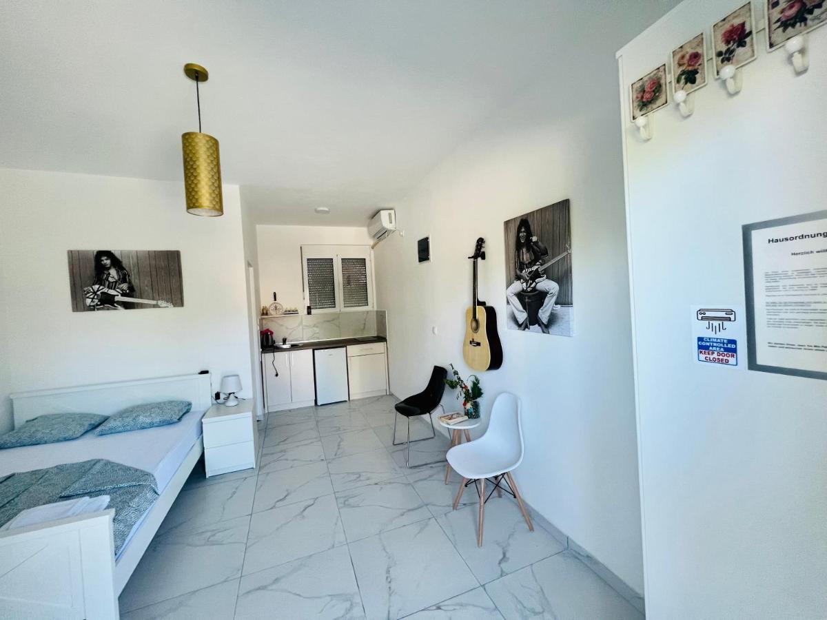 Apartments Mia Patria Ulcinj Ngoại thất bức ảnh