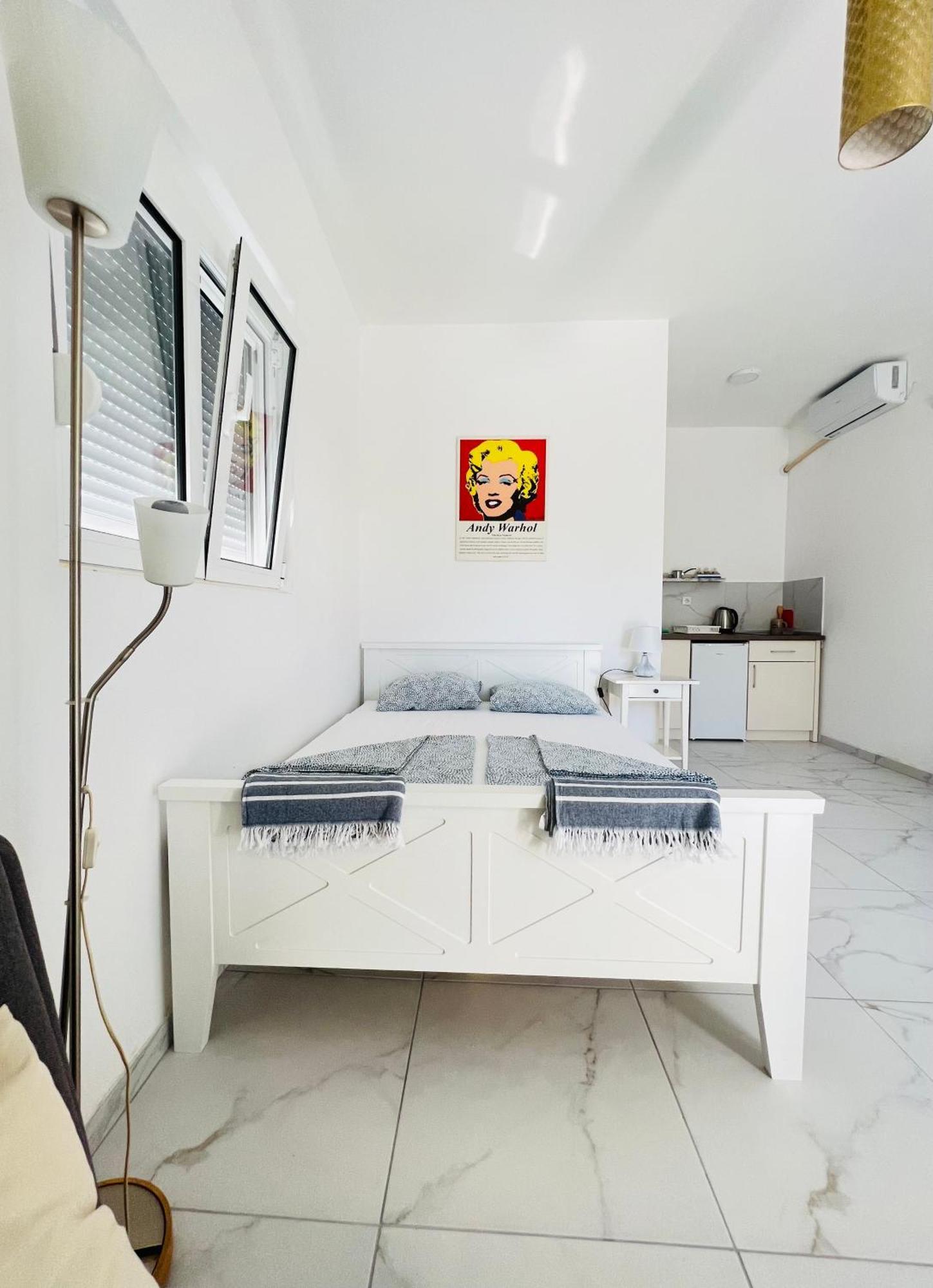 Apartments Mia Patria Ulcinj Ngoại thất bức ảnh